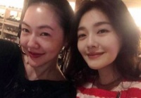 台媒曝小S在日本每日以泪洗面 骨灰坛将永久放在家中