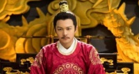 母亲生病，医生告诫不能让她吃肉，儿子却偷偷让妻子在菜里加肉