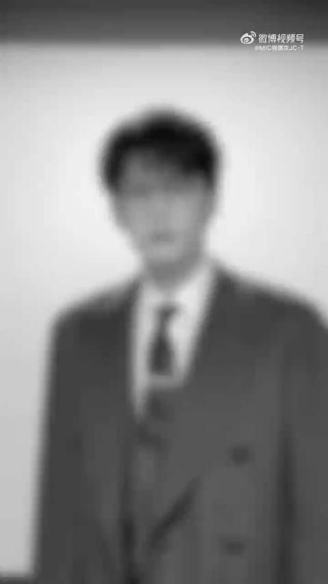 檀健次的眼睛是不会说谎的,收到了来自唐奇的情人节告白…