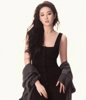 刘亦菲说成年三部曲没丢自己的脸：我还是觉得少说多做更好