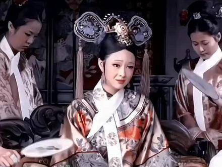 华妃虽傲娇跋扈,却不失教养 因为一个片段而让人看完整部剧