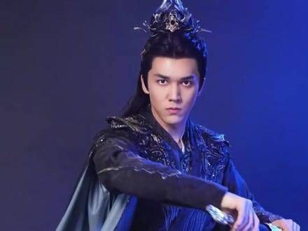 龙潜凤采,浮光掠影,与潜光君有幸相遇!