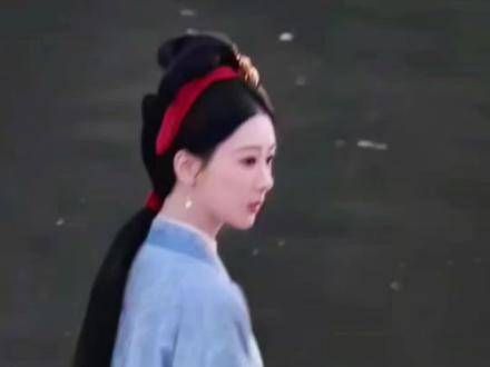 杨紫一定要马不停蹄地进组啊!
