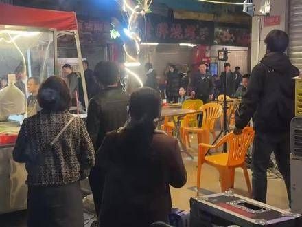 在《罚罪2》拍摄现场,位于佛山黄岐的明珠广场,佛山黄岐 明珠广场