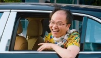 导演郑某峰涉嫌猥亵儿童被刑拘！曾在《美人鱼》中扮演郑总