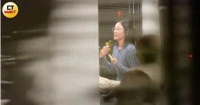 阿雅首谈大S去世，强装淡定难掩痛意，透露大S走后看清一件事