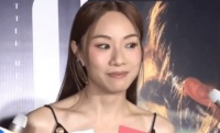 邓丽欣回应前任方力申闪婚：有被吓到，但替他开心
