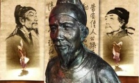 一位都认为没存在感的诗人，看看杜甫对他的评价，连李白都酸了