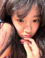 妈妈贾静雯放养女儿，19岁梧桐妹晒泳衣照留言两极分化，你咋看？