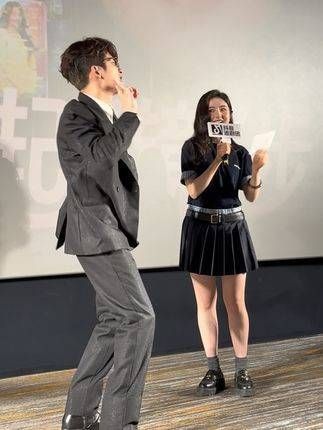 太有趣了哈哈哈!模仿石矶娘娘真是太像了!