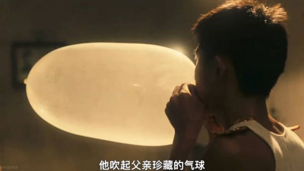 荷尔蒙过剩的青春岁月里,他亲手毁掉了心中的初恋
