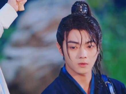 “我只愿今朝将你拥入怀中”