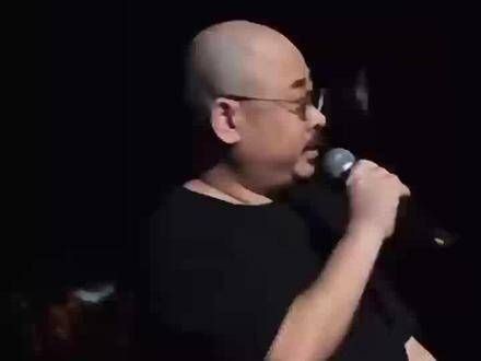 刀郎最新上海演唱会惊喜连连,特别邀请了张柏芝作为嘉宾…