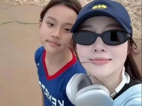 辛酸！甜馨自曝被同学孤立，称好友接近也是为了蹭流，状态引担忧