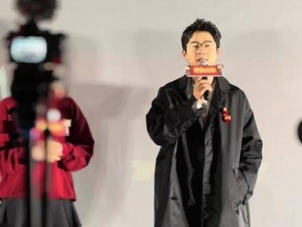 昊然哥哥的口误瞬间,切一下秦福的号上线了 刘昊然说演了秦福变开朗了
