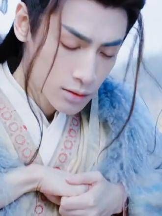 当透透捡回离家出走的小烬咪，真是让人好心疼呀！