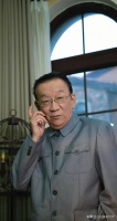 侯耀华，发鸡汤视频，只字不提杨议摆知：没有随随便便的成功