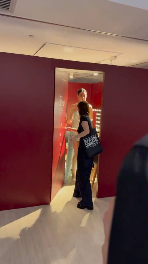 好长的孙怡!好美的腿啊!内娱第一腿了吧啊?