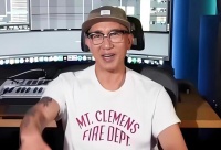 大S下葬后，具俊晔不走了，S妈和汪小菲却再起风波！