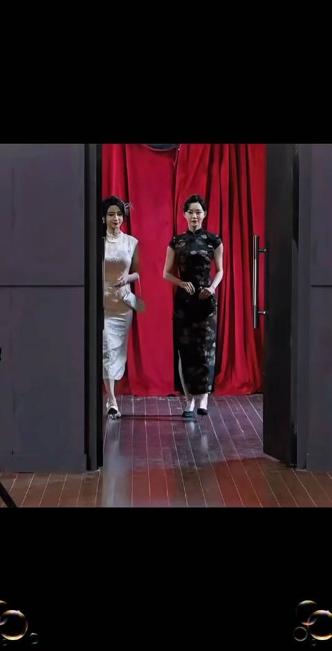 谁再敢说Angelababy150+,明明跟宋轶差不多高,宋轶官方身高168