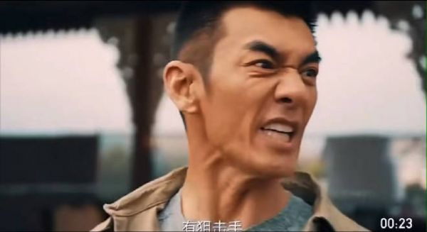狙击手一定受过专业训练,不然怎么会如此统一