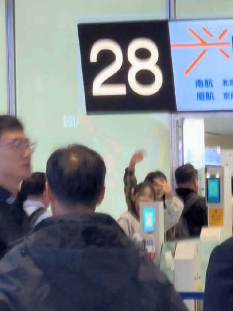 确实 人就是活几个瞬间 我永久珍藏 .