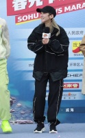 孟美岐在搜狐新闻马拉松分享舞台经验：只要热爱就会累积出来