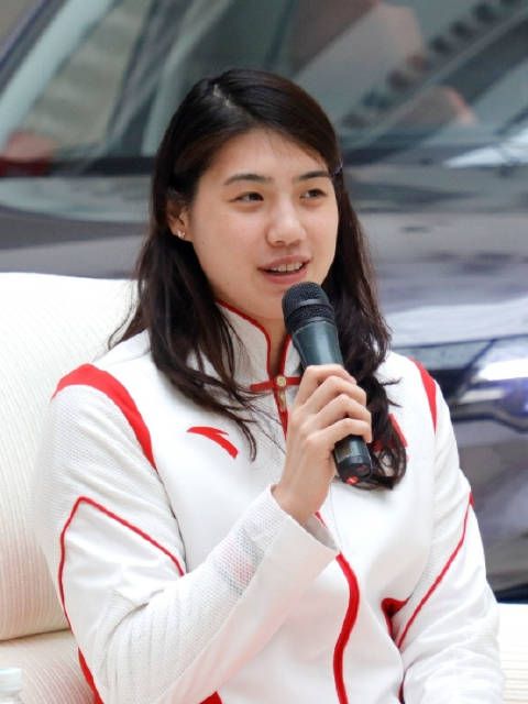 张雨霏庆幸当时受伤、退赛?直言得了一种奇怪的病,看到泳池想吐