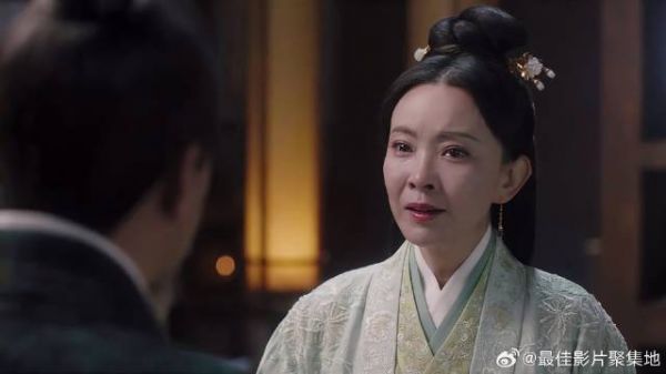 大小姐锦衣玉食,突然得知父亲遇难,一夜变成罪臣之女