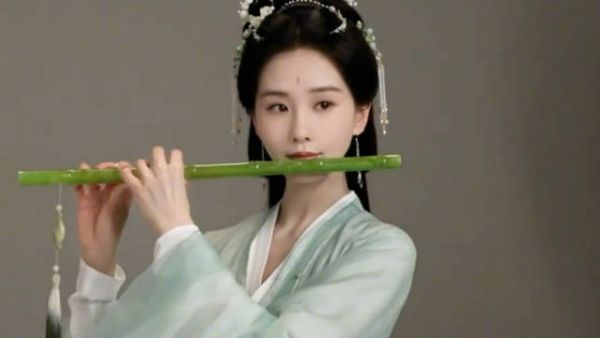 这是真的想看啊！刘诗诗本身的气质和东方淮竹也很贴