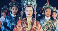 《红楼梦》：元春为何回宫就失宠？线索便隐藏在这一道圣旨中