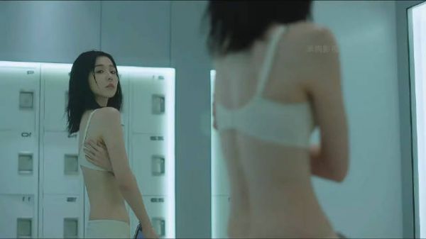 如果是国内的电影就没必要看了