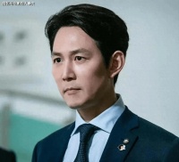 周冬雨、郑雨盛、李政宰深夜聚会，跨国影视合作引猜测