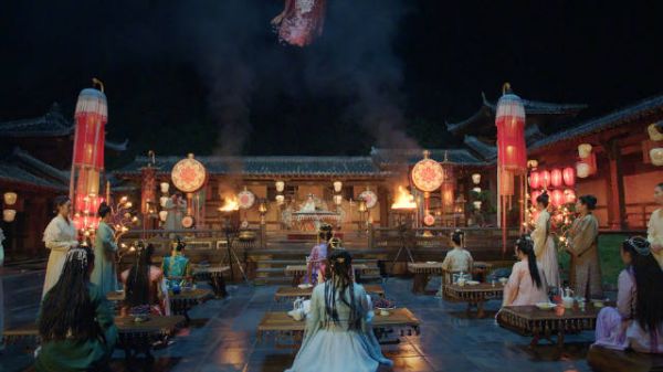 美强惨少妃因害被迫守陵,五年后为救病儿杀回陆府…