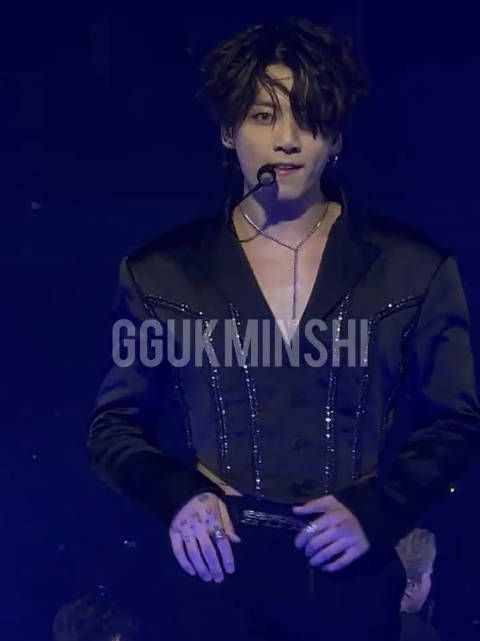 田柾国那年今日 220416 PTD ON STAGE in Las Vegas 警告 警告 你已被锁定