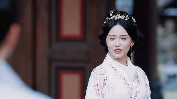 上官雅还是为了权利嫁给不爱的人,再来一次还是无法相守