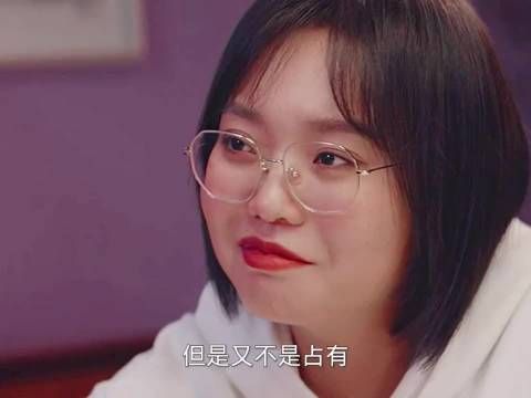 真正的爱,非占有,乃尊重、平等之体现,是相互理解与支持的交融