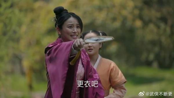 名场面!明兰防止姐姐私会男人,扔泥巴