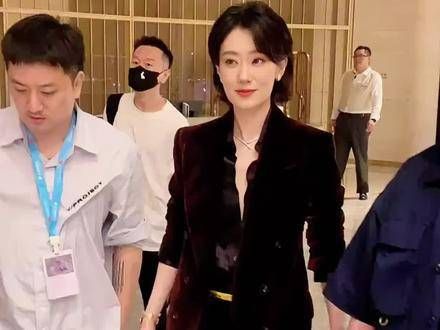 “突然走红”的张小斐为何悄然隐退了？