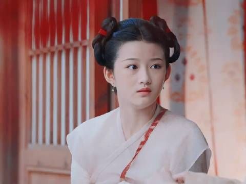 那个天才找曹骏来演任嘉伦哥哥的,俩人长的好像,都太帅了!