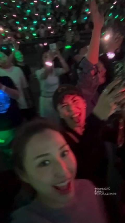 何超云好漂亮,两人很有夫妻相,交往三年还未办婚礼
