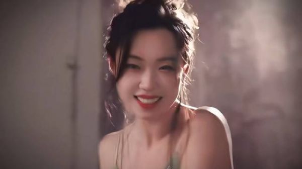 请给我们管乐递疯批美女的本子好吗!