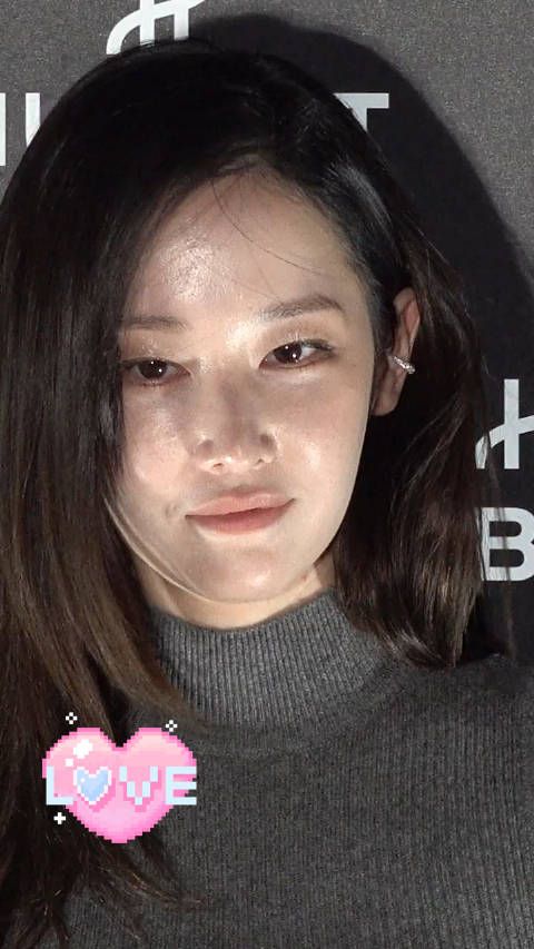 全钟瑞脸这么小的吗？