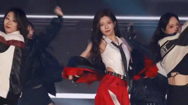 沈梦瑶舞台粉何在？