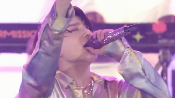 主唱新境界:柾国连bwl般的活泼歌曲都能演绎出蜜糖甜美感