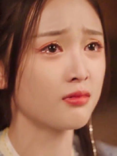 吴宣仪蓝色蝴蝶装亮相淮水竹亭,王权醉求婚戏份感人落泪