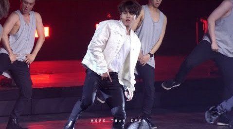 田柾国直拍 170506 THE WINGS TOUR in Manila - 鸦雀 柾国 直拍 JUNGKOOK