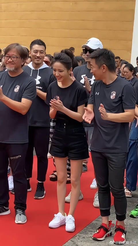 佟丽娅离婚后被导演看上了,佟丽娅出演家暴题材电影