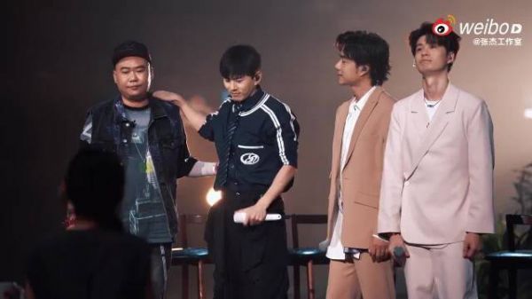 从此北爱又多了一份情感,不敢想杰哥在得知这个消息后会有多难受