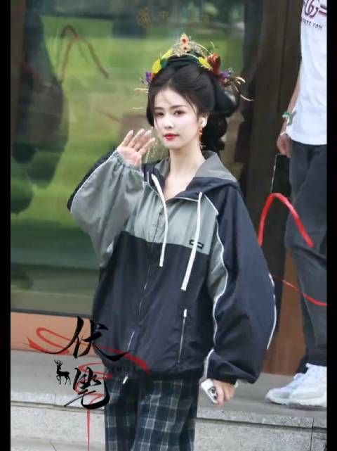 白鹿奔跑吧路透,好美啊